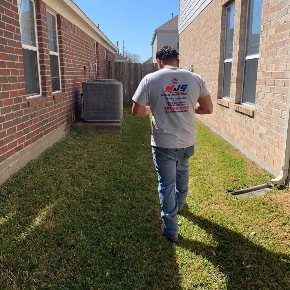 Heat Pump Repair image